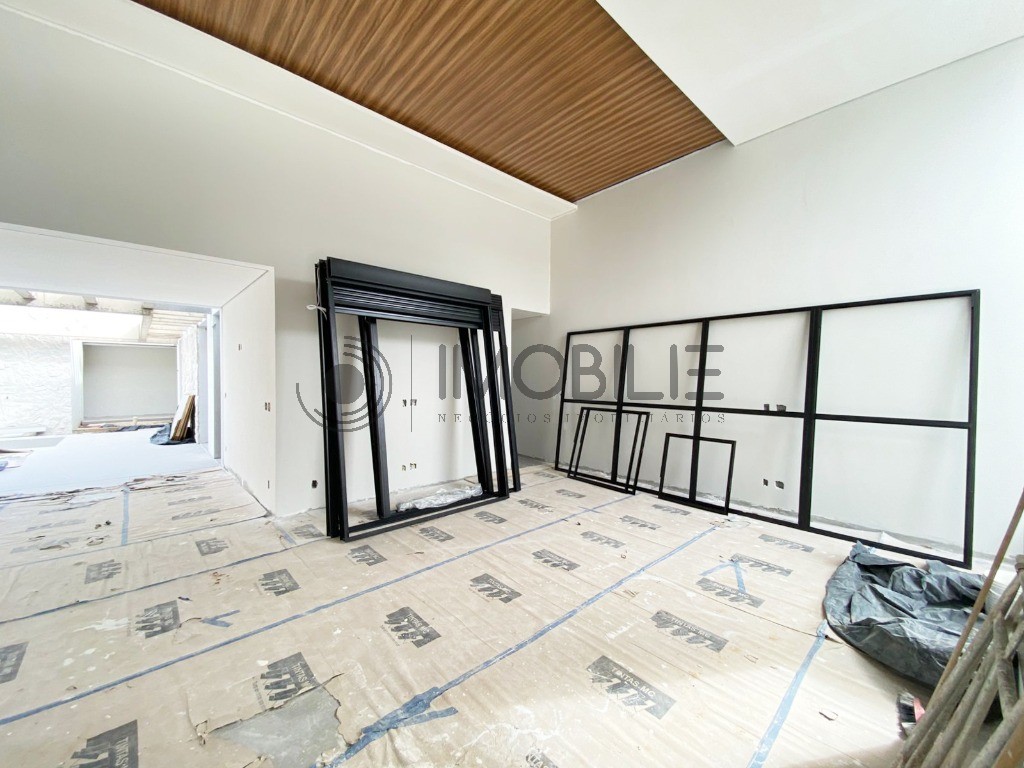 Casa, 4 quartos, 235 m² - Foto 11