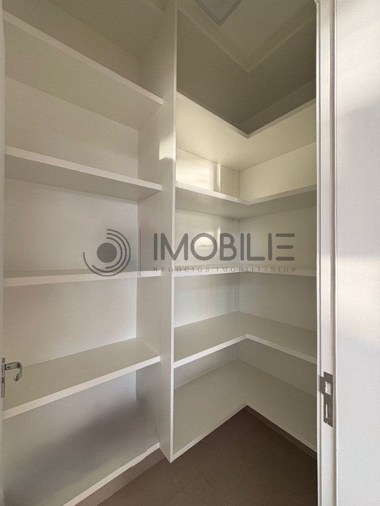 Casa, 3 quartos, 244 m² - Foto 14