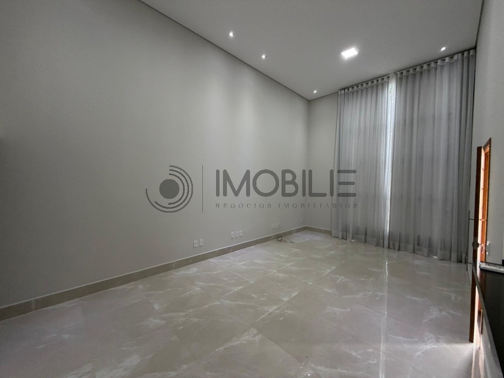 Casa, 3 quartos, 133 m² - Foto 2