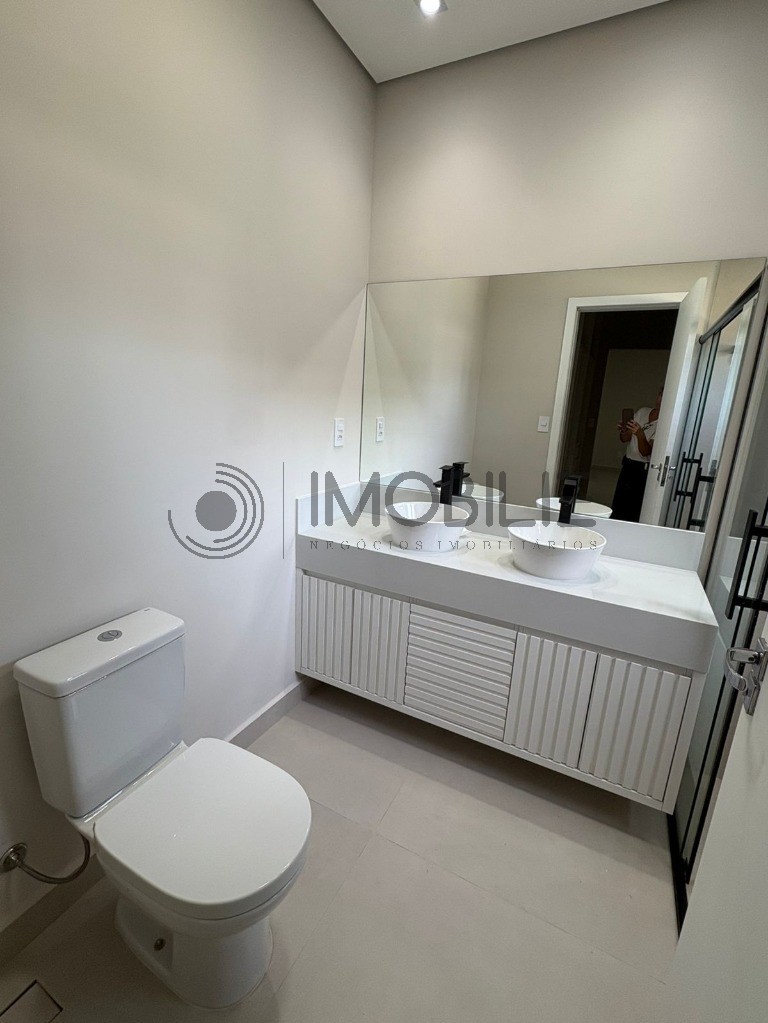 Casa, 3 quartos, 244 m² - Foto 28