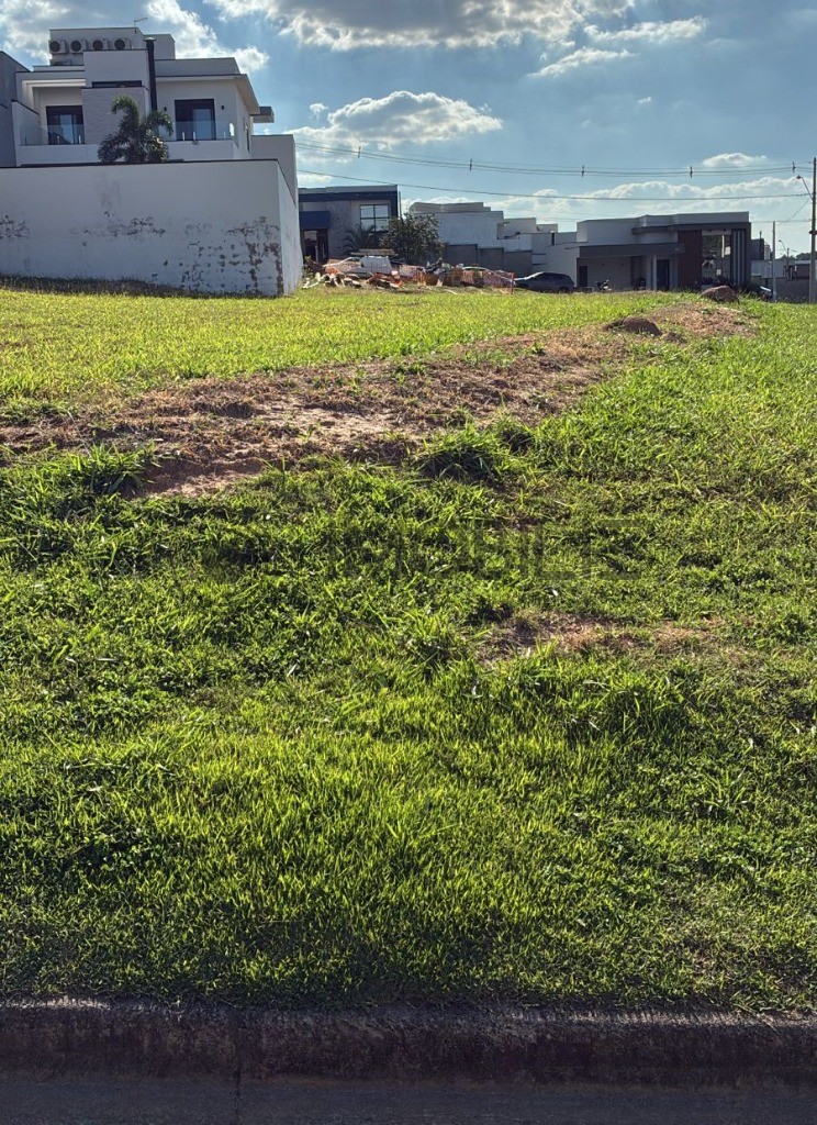 Terreno, 300 m² - Foto 1