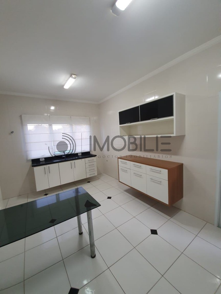 Casa, 3 quartos, 168 m² - Foto 8