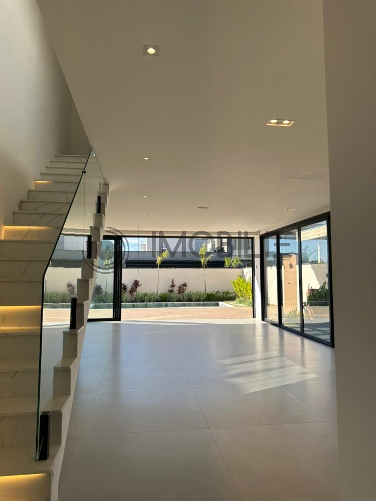 Casa, 4 quartos, 288 m² - Foto 5