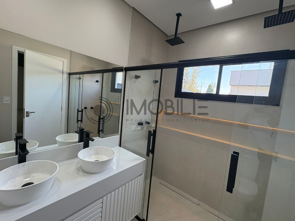 Casa, 3 quartos, 244 m² - Foto 32