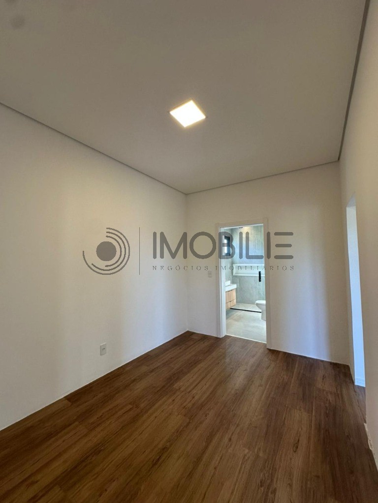 Casa, 4 quartos, 288 m² - Foto 20