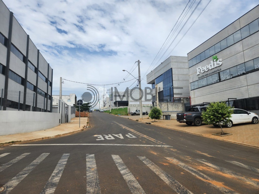 Loteamento e Condomínio, 1000 m² - Foto 2
