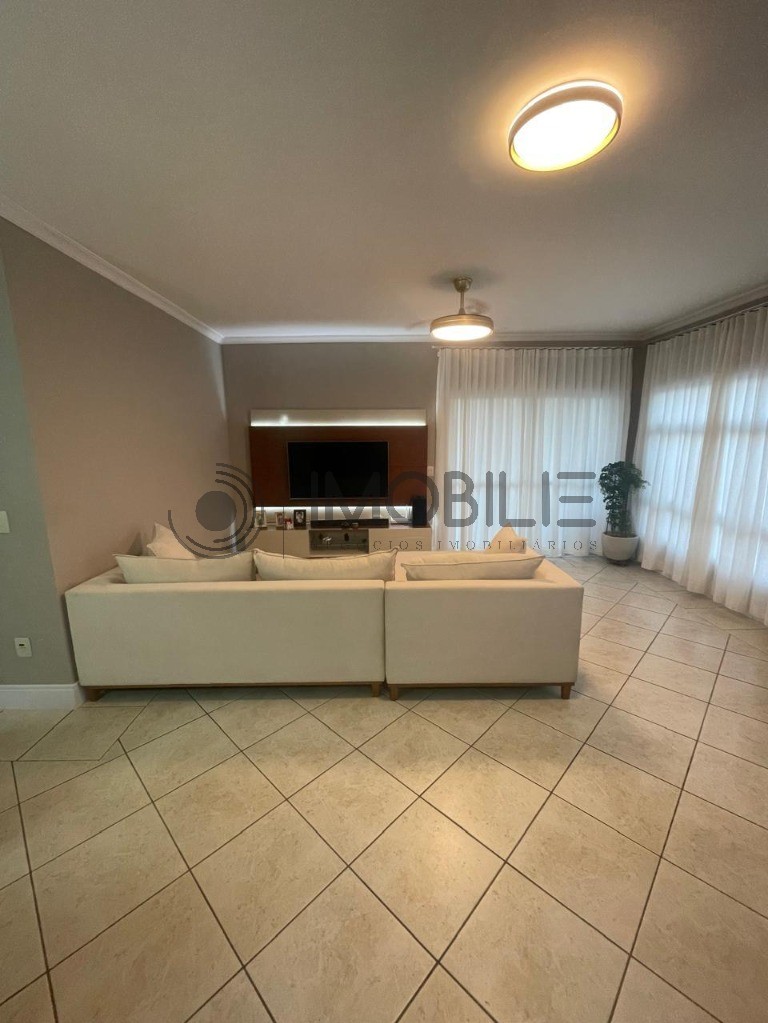 Casa, 3 quartos, 190 m² - Foto 3