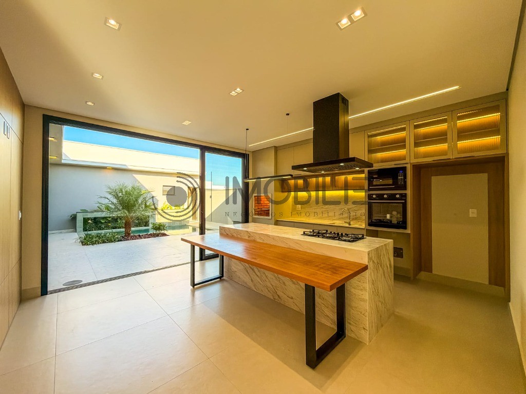 Casa, 3 quartos, 196 m² - Foto 13