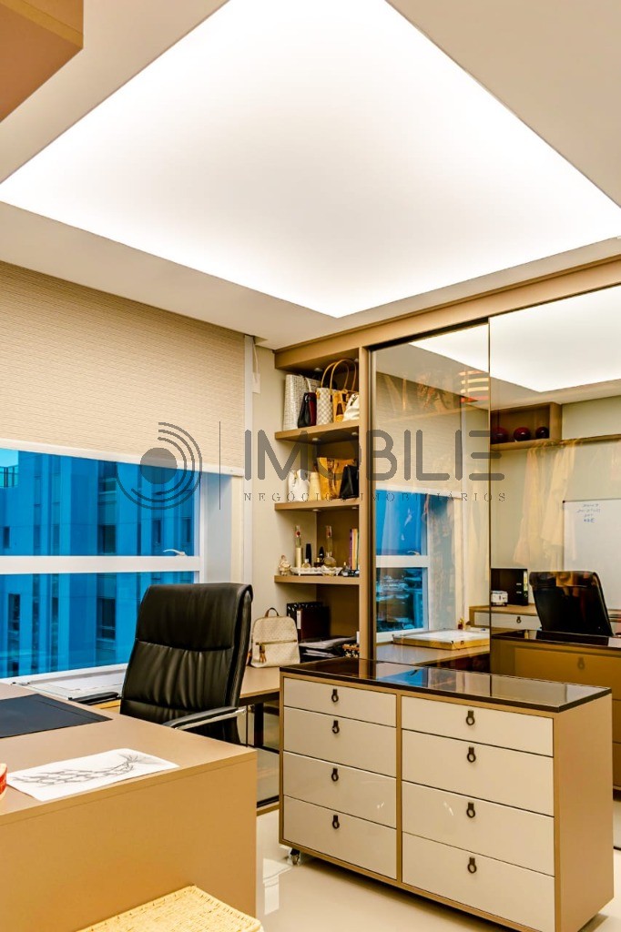 Apartamento, 3 quartos, 370 m² - Foto 43