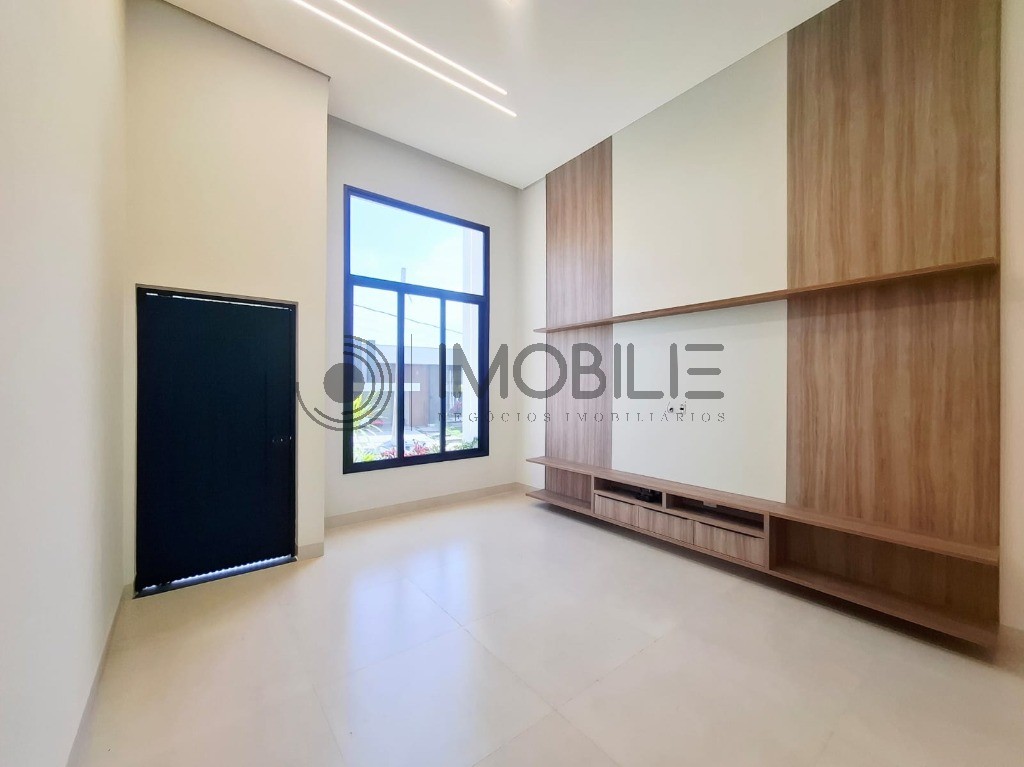 Casa, 3 quartos, 205 m² - Foto 1