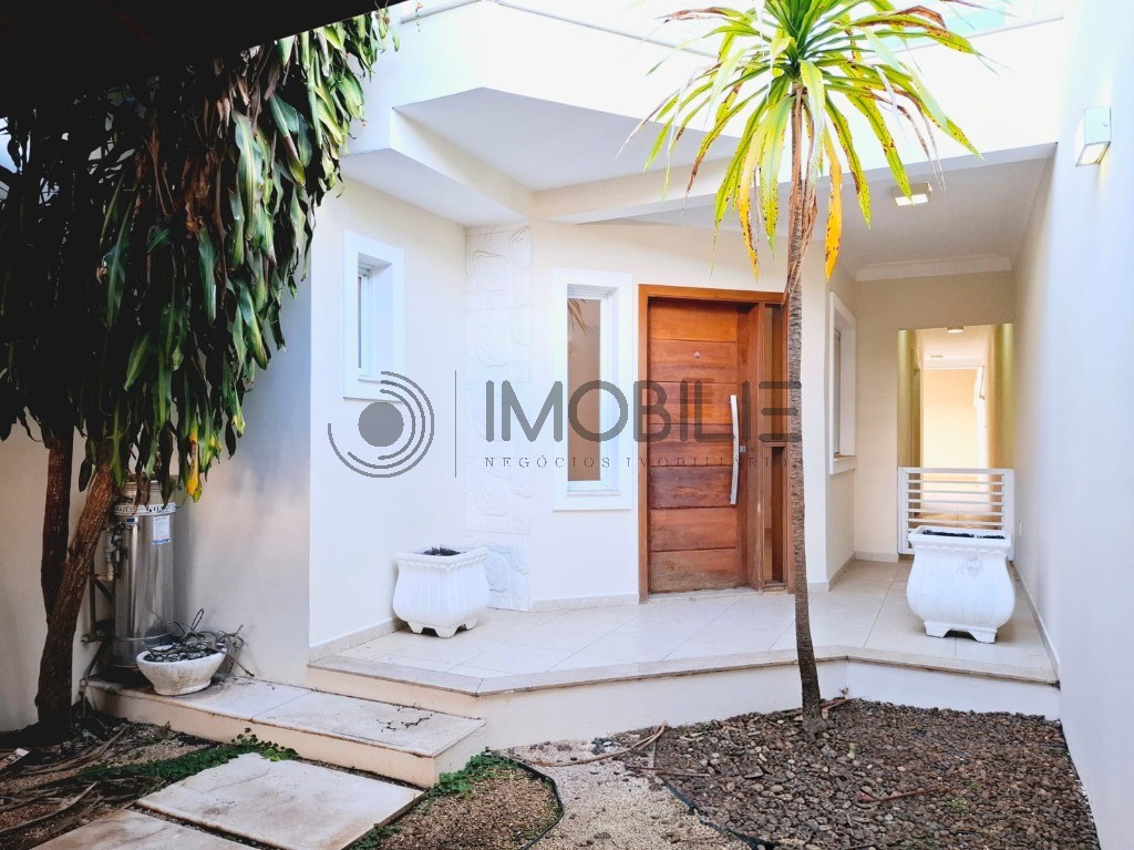 Casa, 2 quartos, 165 m² - Foto 1