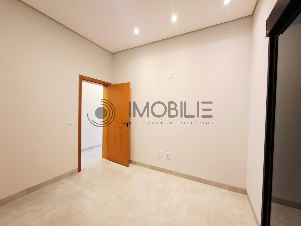 Casa, 3 quartos, 205 m² - Foto 27