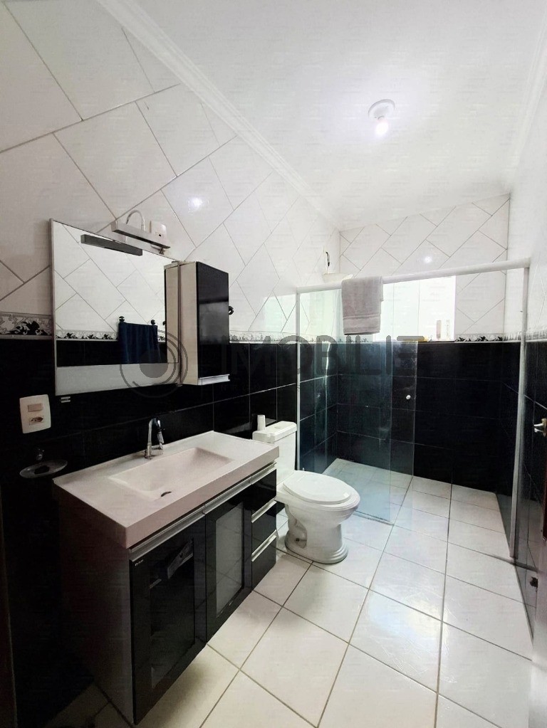 Casa, 4 quartos, 237 m² - Foto 26