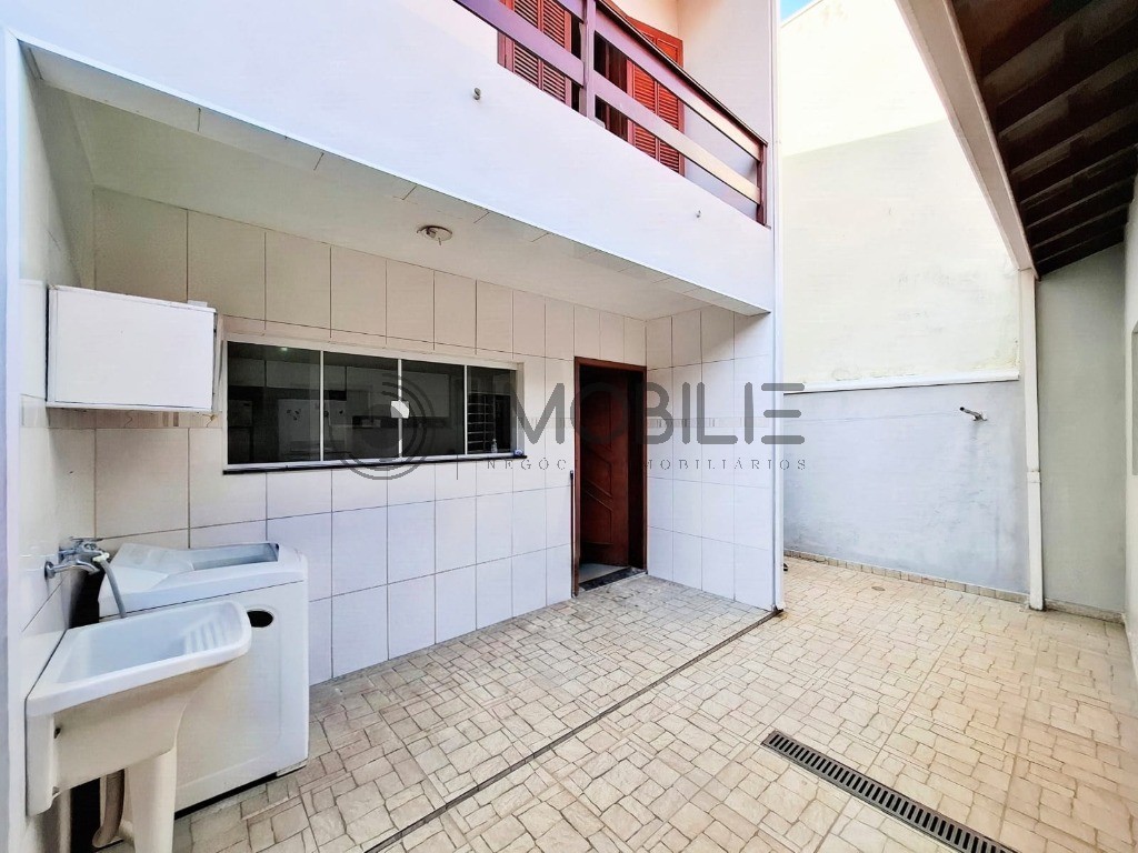 Casa, 4 quartos, 237 m² - Foto 36