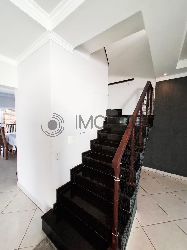 Casa, 4 quartos, 237 m² - Foto 15