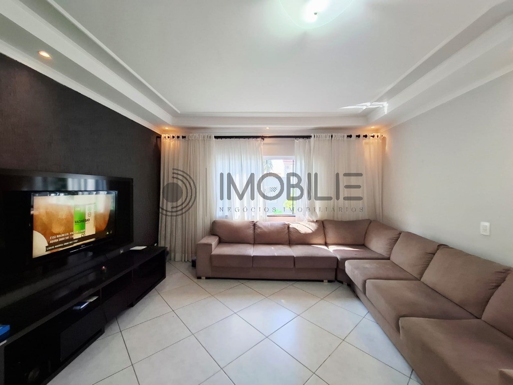 Casa, 4 quartos, 237 m² - Foto 6