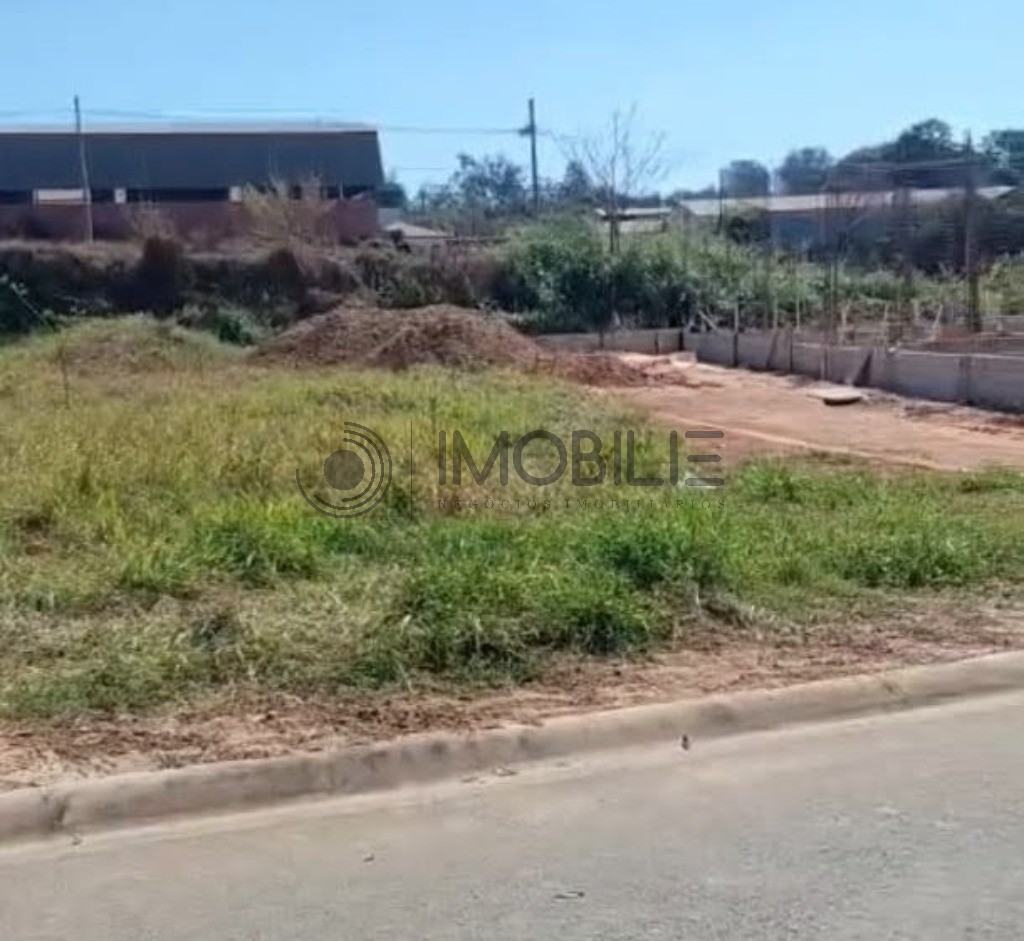 Loteamento e Condomínio, 574 m² - Foto 1