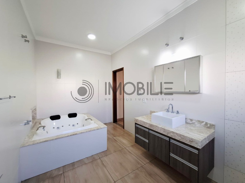 Casa, 3 quartos, 197 m² - Foto 36