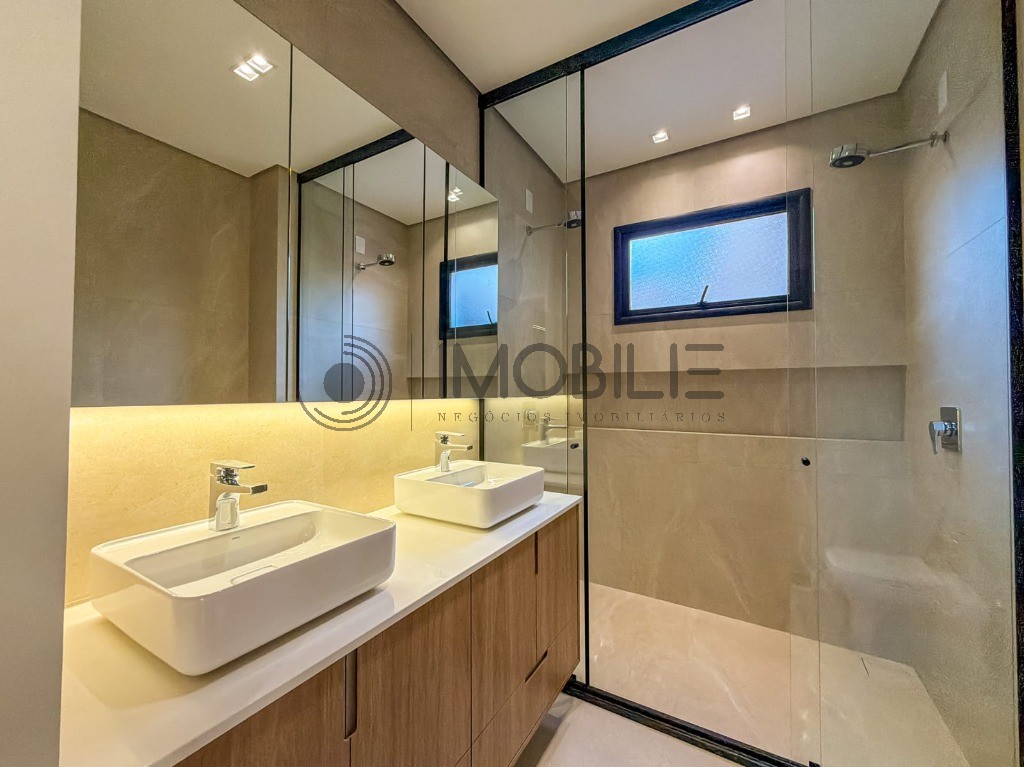 Casa, 3 quartos, 195 m² - Foto 39