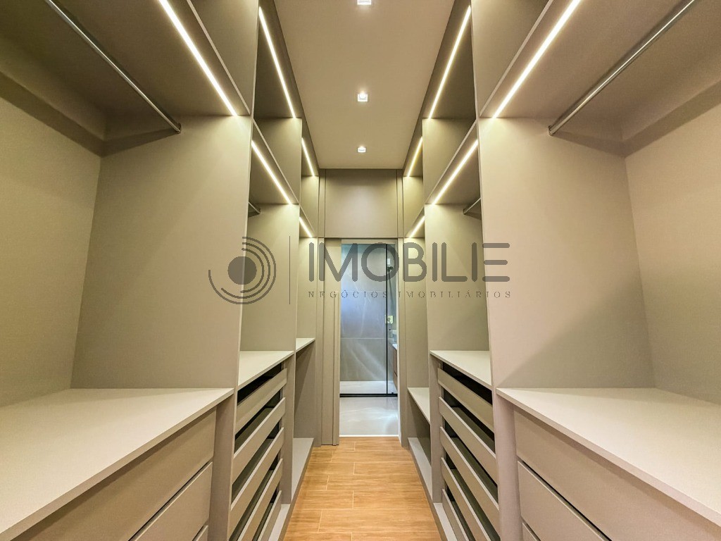 Casa, 3 quartos, 196 m² - Foto 30
