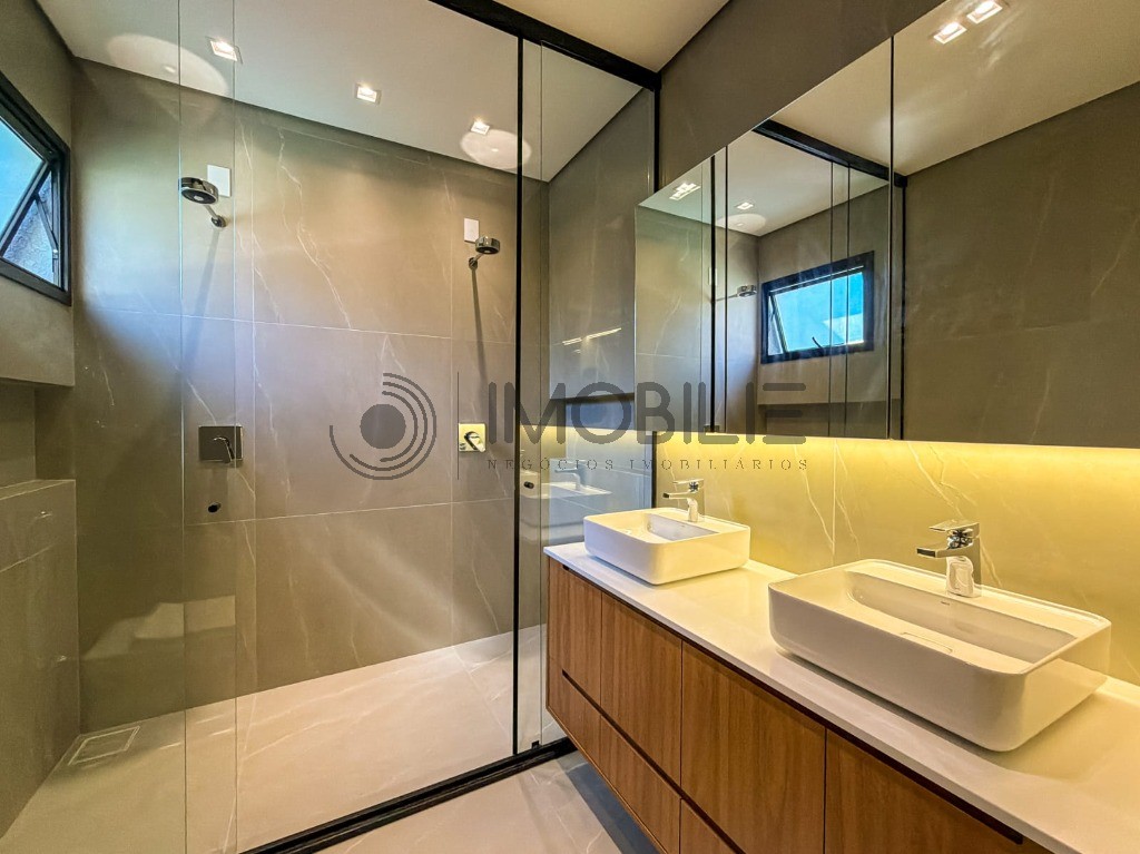 Casa, 3 quartos, 196 m² - Foto 32