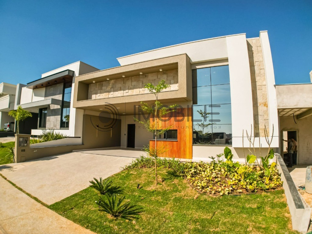 Casa, 3 quartos, 195 m² - Foto 1