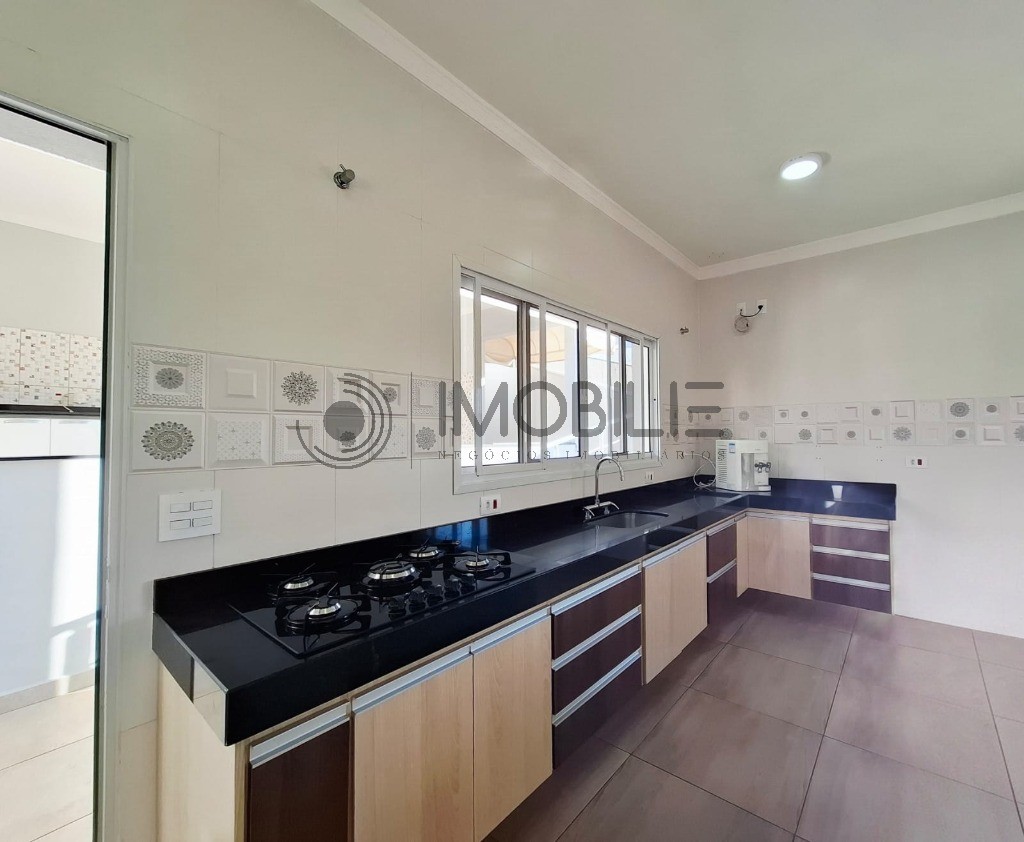Casa, 3 quartos, 197 m² - Foto 13