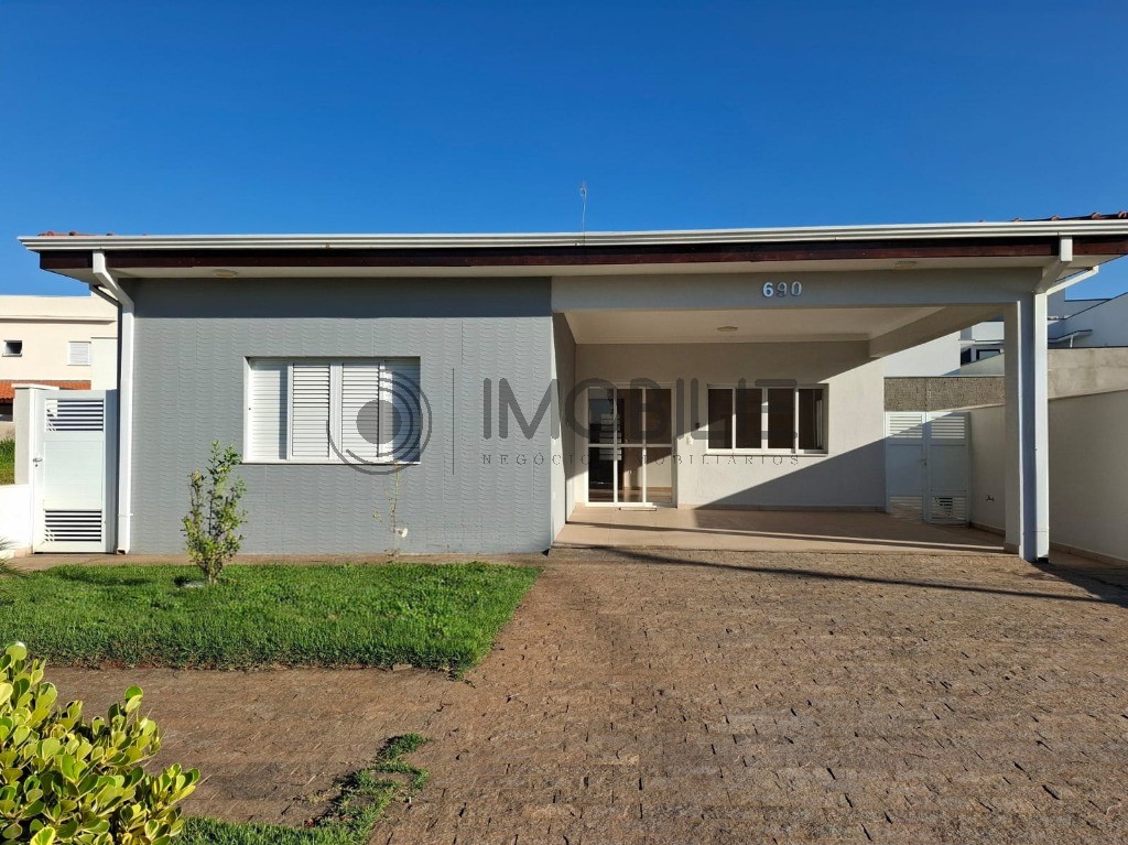 Casa, 3 quartos, 197 m² - Foto 2