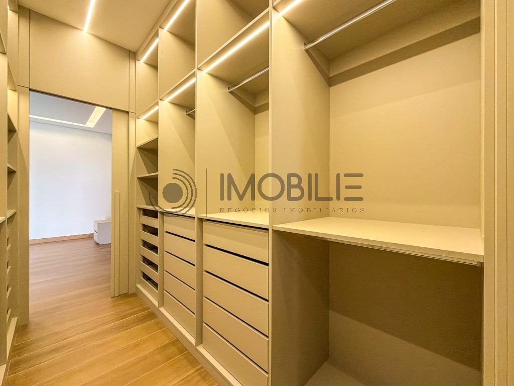 Casa, 3 quartos, 196 m² - Foto 32