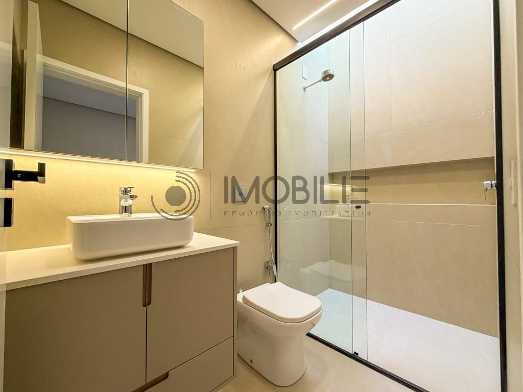 Casa, 3 quartos, 195 m² - Foto 33