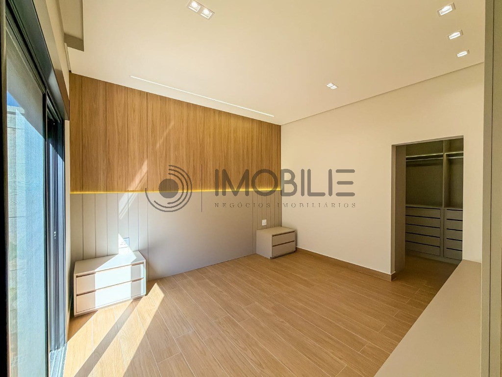 Casa, 3 quartos, 195 m² - Foto 35