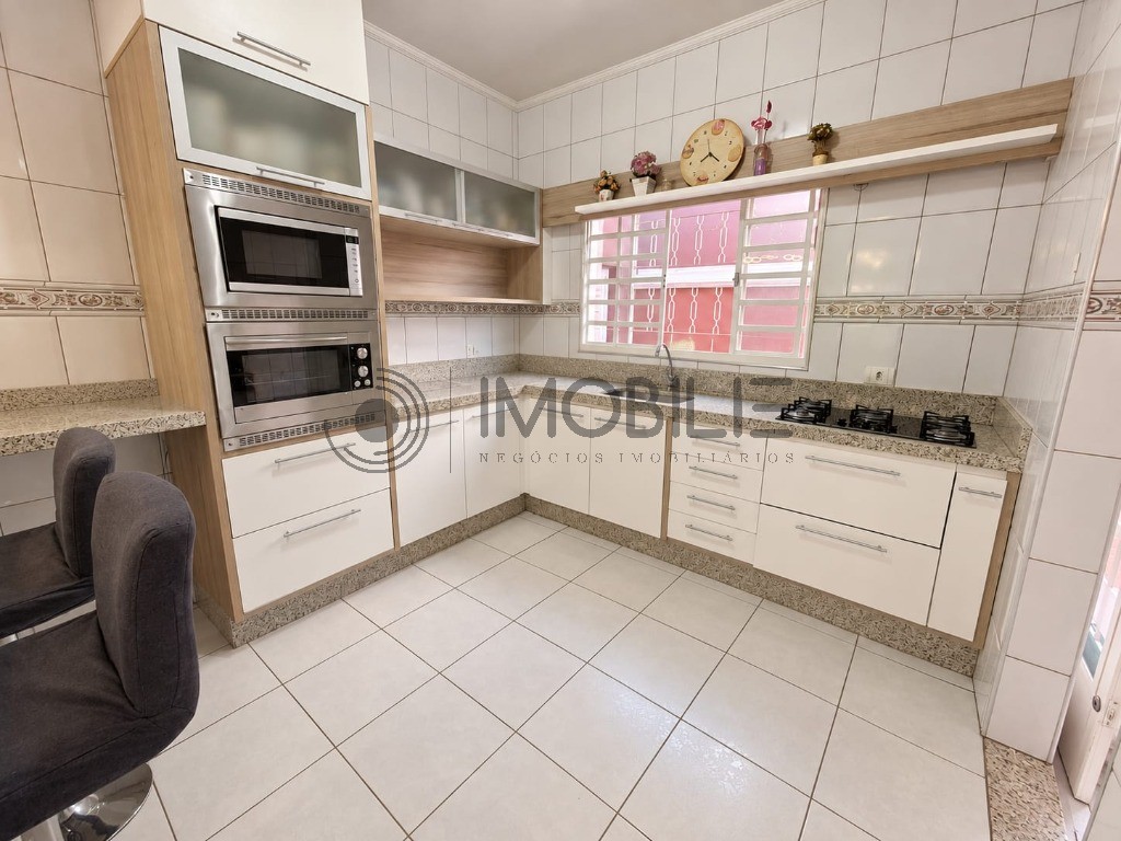 Casa, 3 quartos, 166 m² - Foto 4