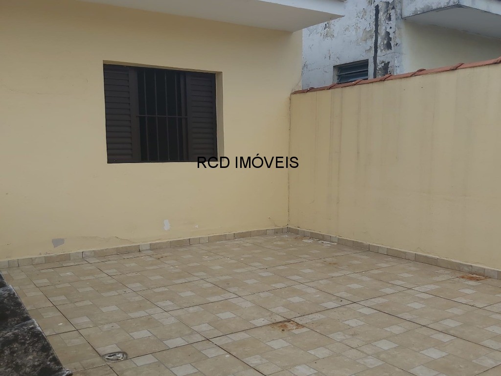 Sobrado a Venda, 250 m² por R$ 650.000 ao lado do Shopping Continental