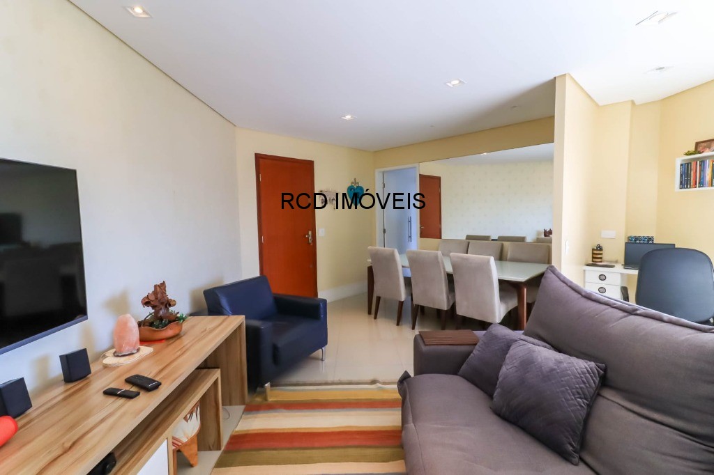 Maravilhoso Apartamento em Taboão da Serra , proximo ao Shopping Outlet Taboão, Com imensa Sacada