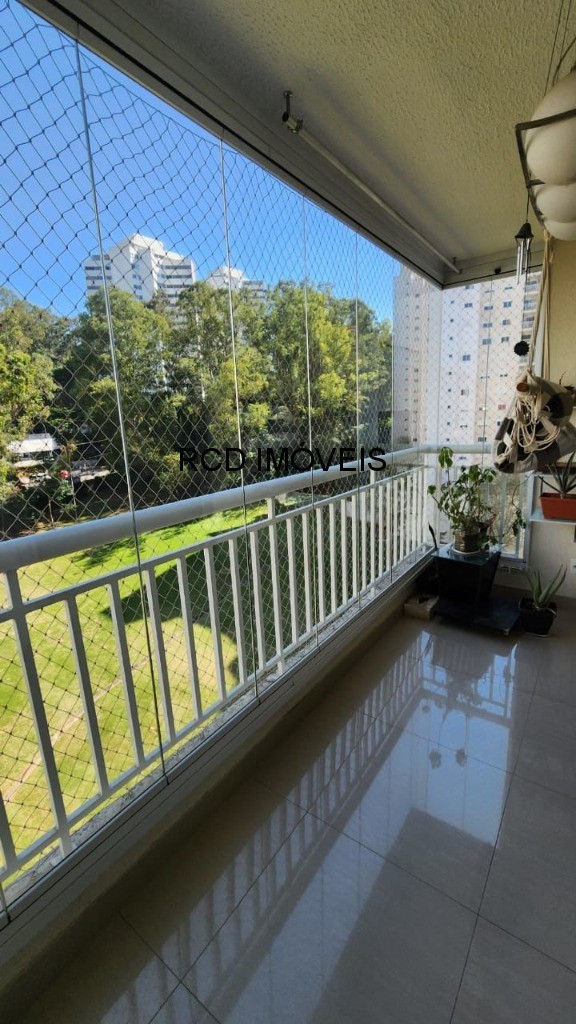 Maravilhoso Apartamento 3 Dormitórios, 2 Banheiros, 2 Vagas de Garagem, Condomínio com Lazer Completo e Próximo do Metro Vila Sonia