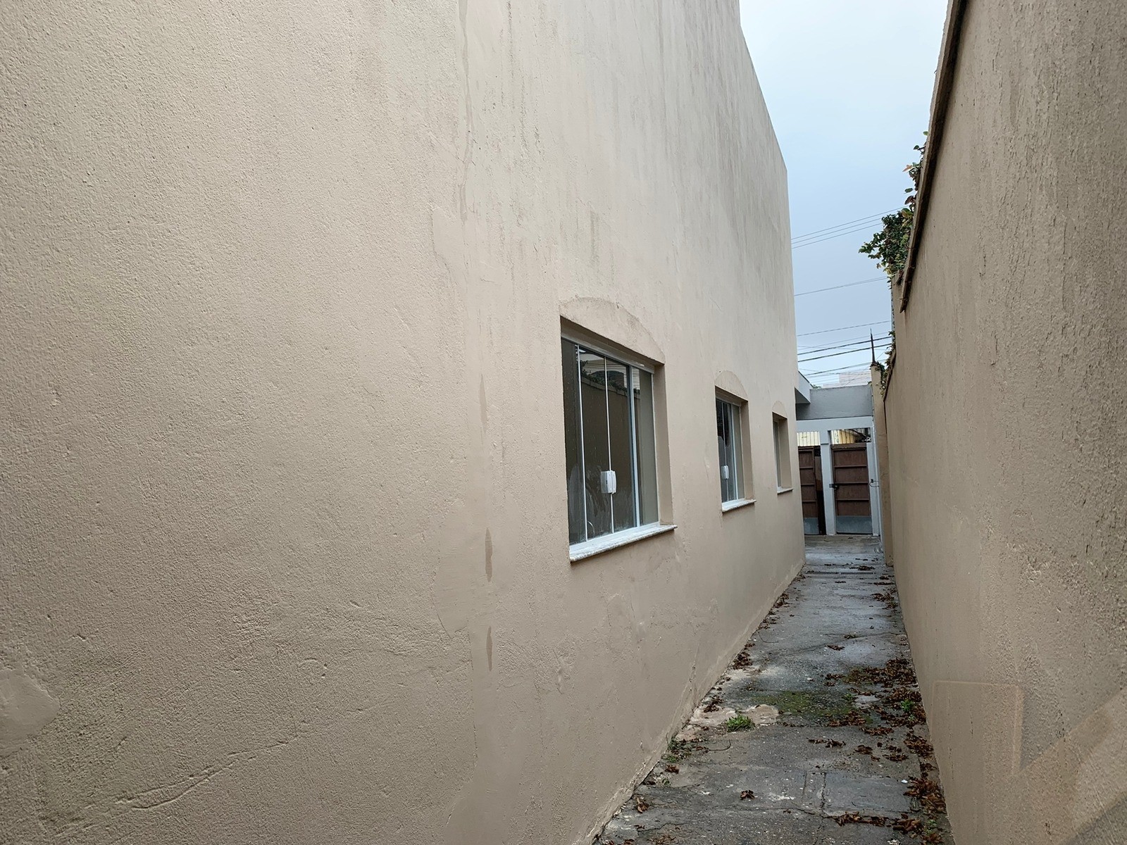 Sobrado com 3 dormitórios para alugar na penha