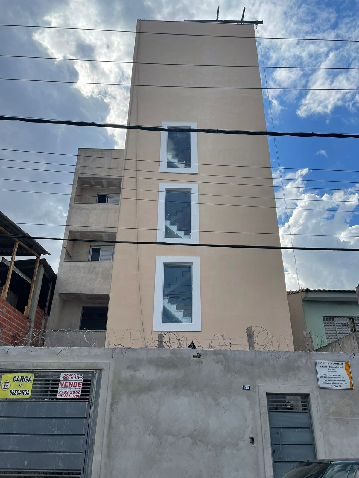 Apartamento 2 dormitórios no Pq. Maria Luiza