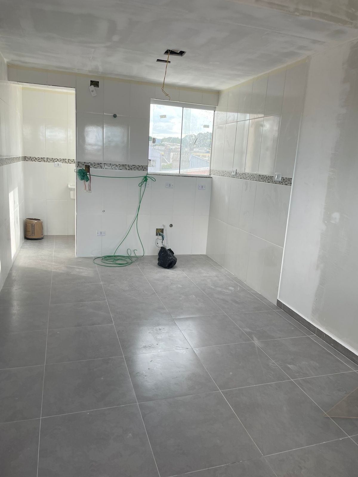 Apartamento 2 dormitórios no Pq. Maria Luiza