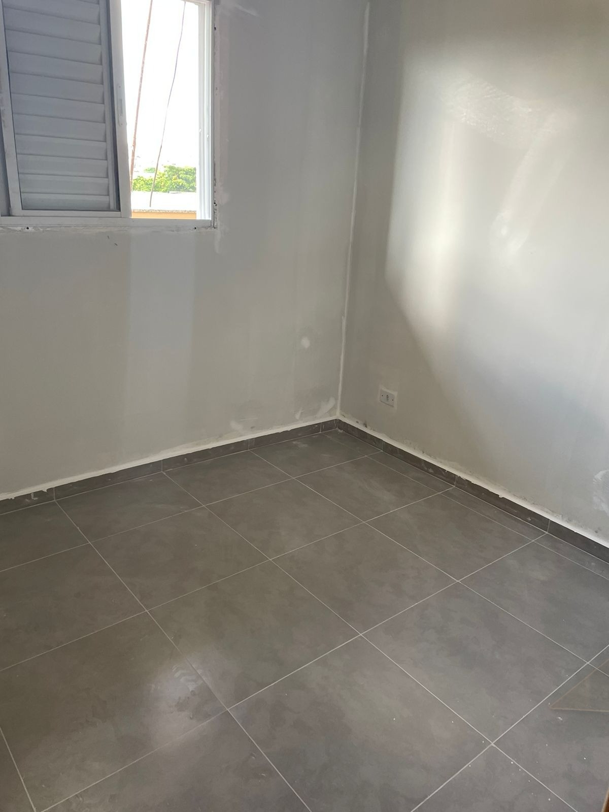 Apartamento 2 dormitórios no Pq. Maria Luiza