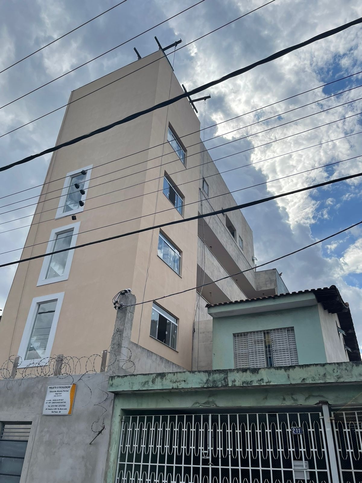 Apartamento 2 dormitórios no Pq. Maria Luiza