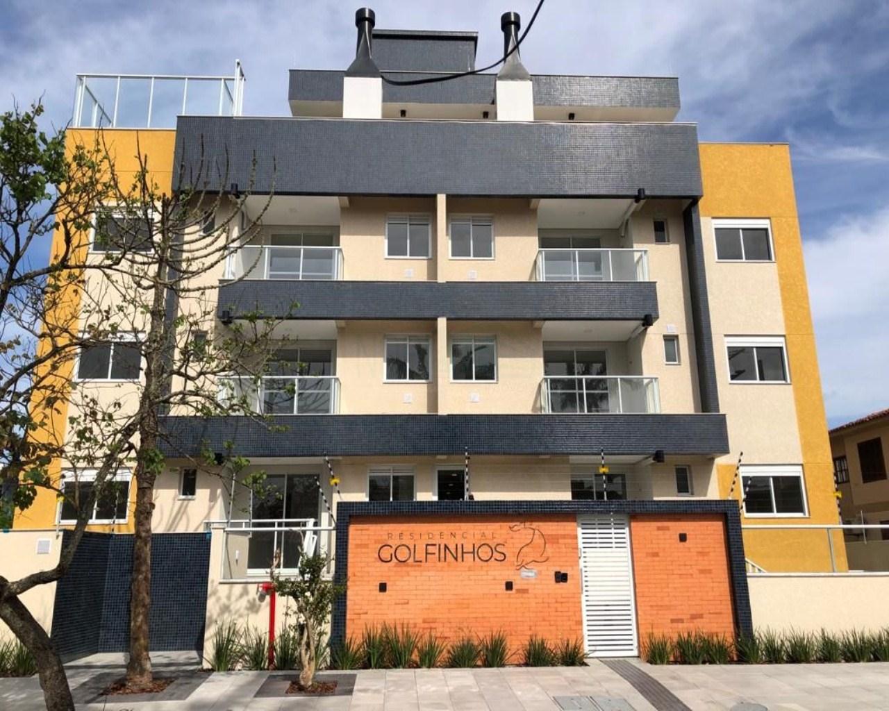 NOBILLE IMÓVEIS VENDE -Apartamento novo a 300m do mar, na Praia dos Ingleses.