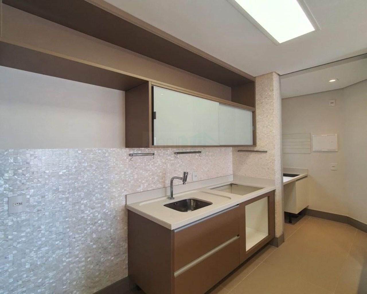 Cobertura semi-mobiliada com 2 dormitórios à venda, 84 m² por R$ 2.780.080 - jurerê internacional - florianópolis/sc