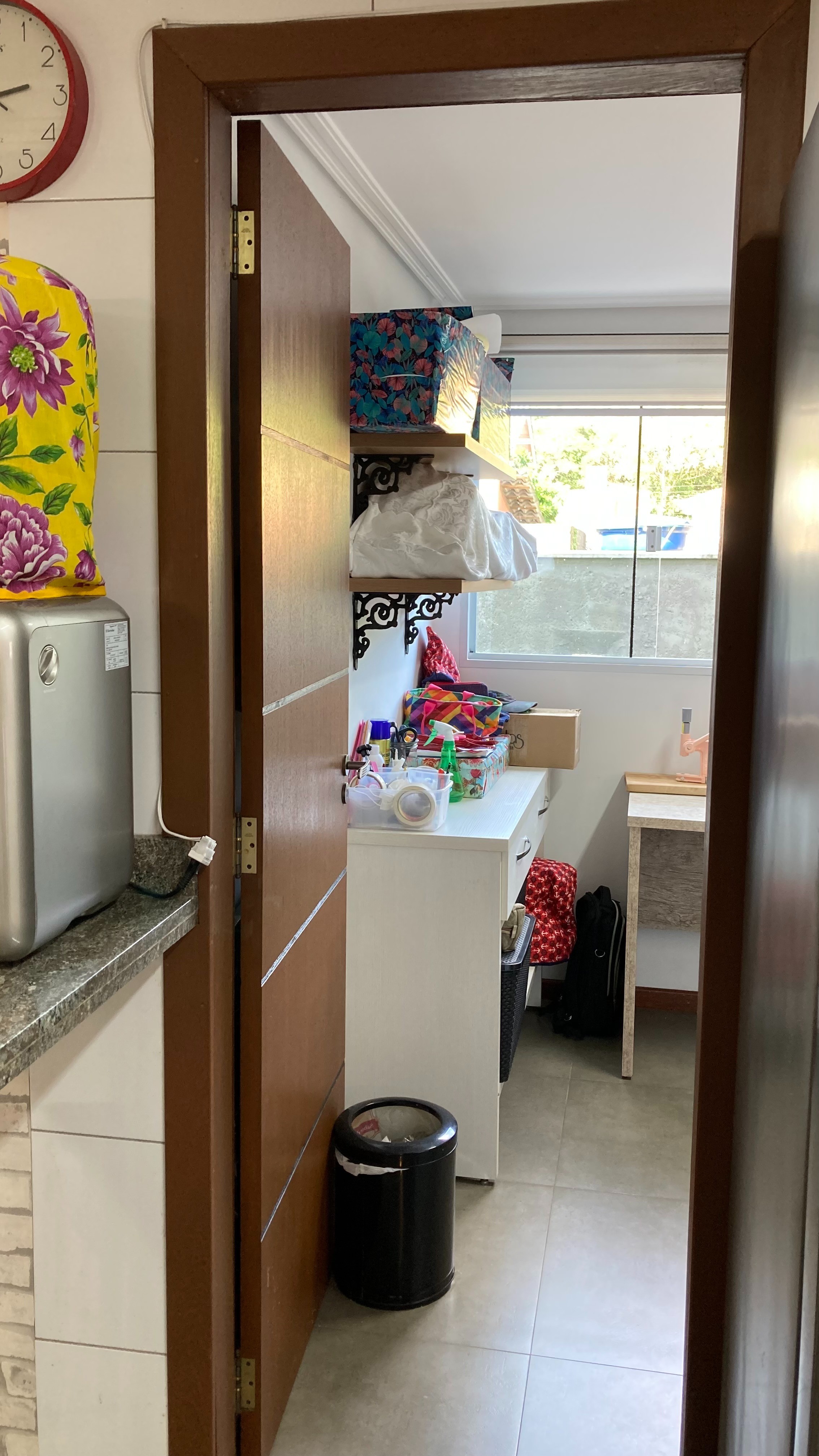 NOBILLE IMÓVEIS vende - Excelente casa a 700 metros da praia dos Ingleses