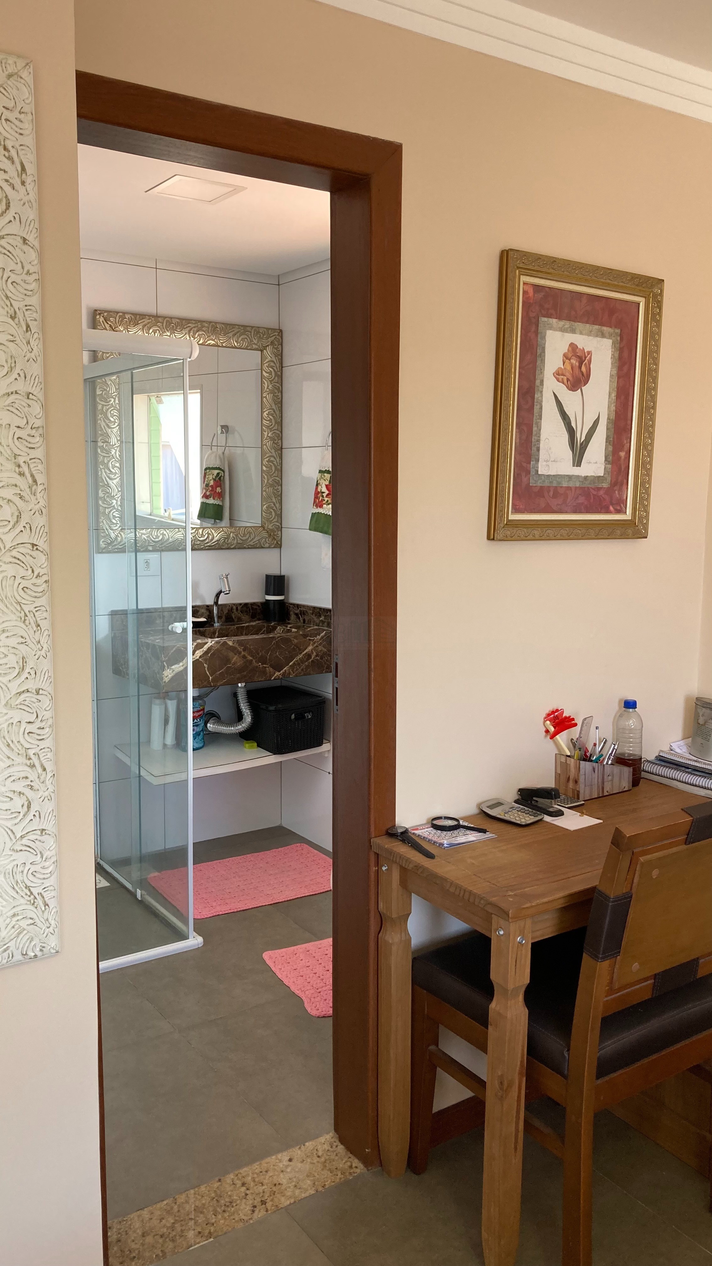 NOBILLE IMÓVEIS vende - Excelente casa a 700 metros da praia dos Ingleses