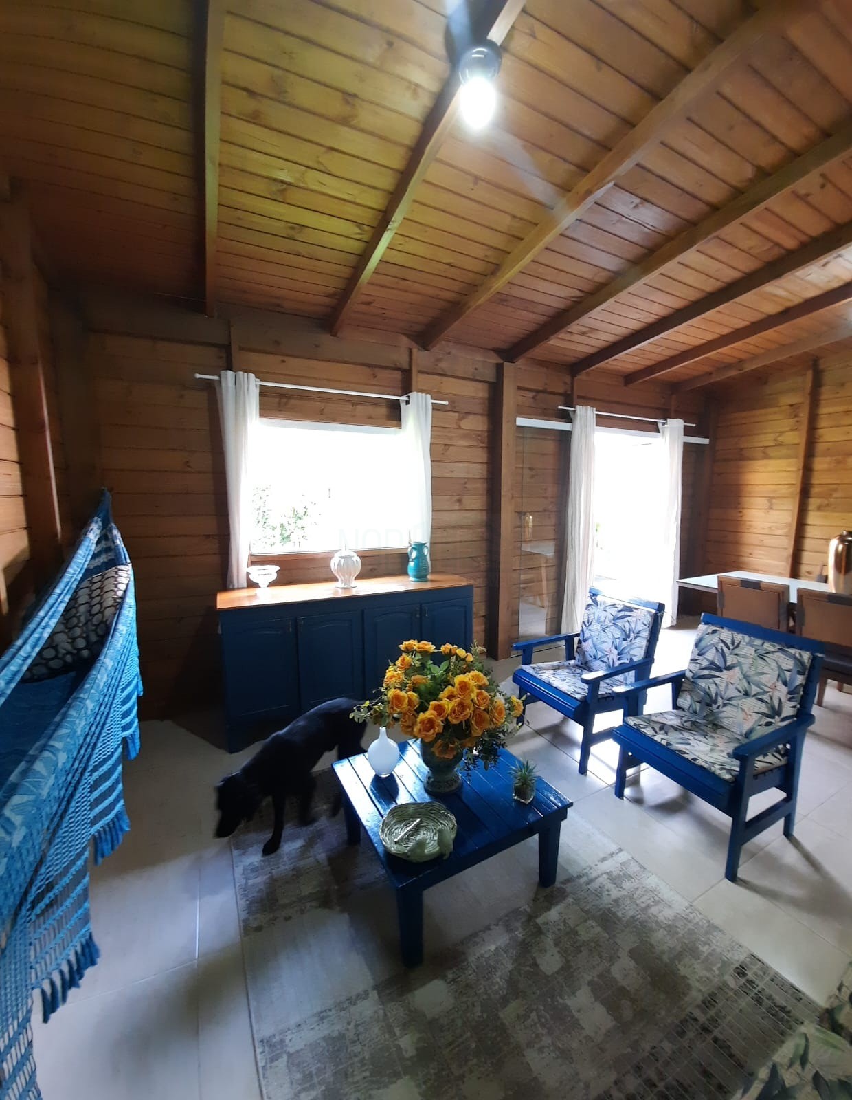 NOBILLE IMÓVEIS vende - Excelente casa a 700 metros da praia dos Ingleses