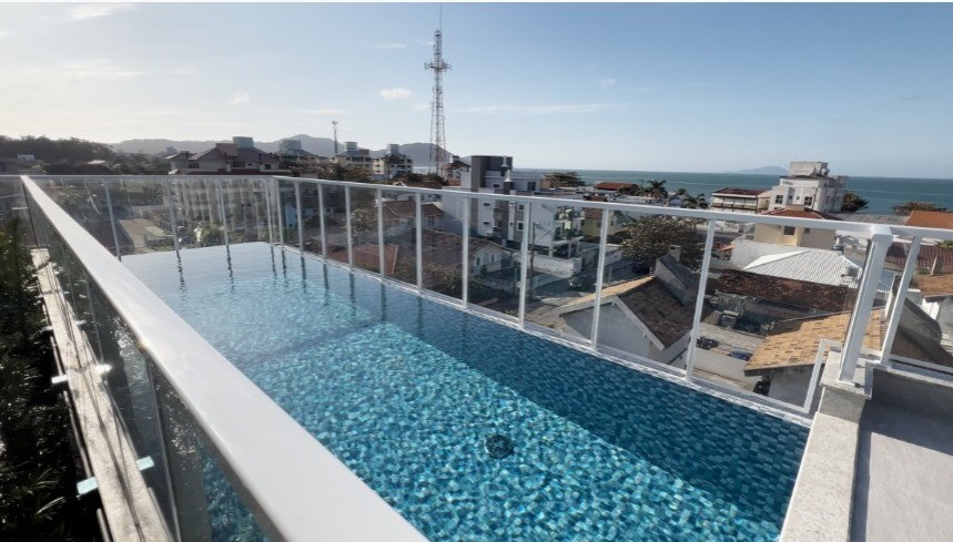 NOBILLE IMÓVEIS VENDE- Apartamento Novo a 300m do mar da Praia dos Ingleses!