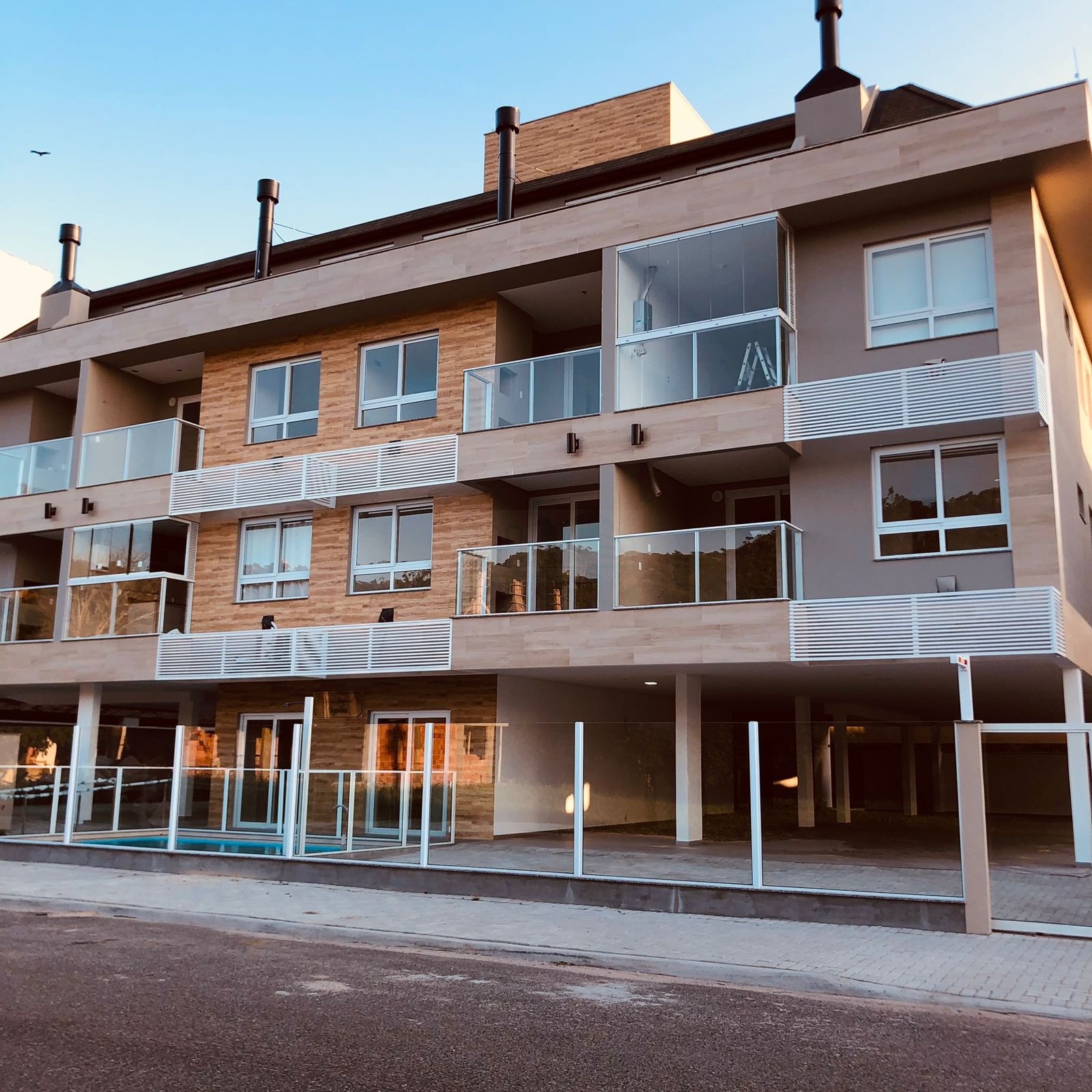 NOBILLE IMÓVEIS VENDE APARTAMENTO CACHOEIRA BOM JESUS