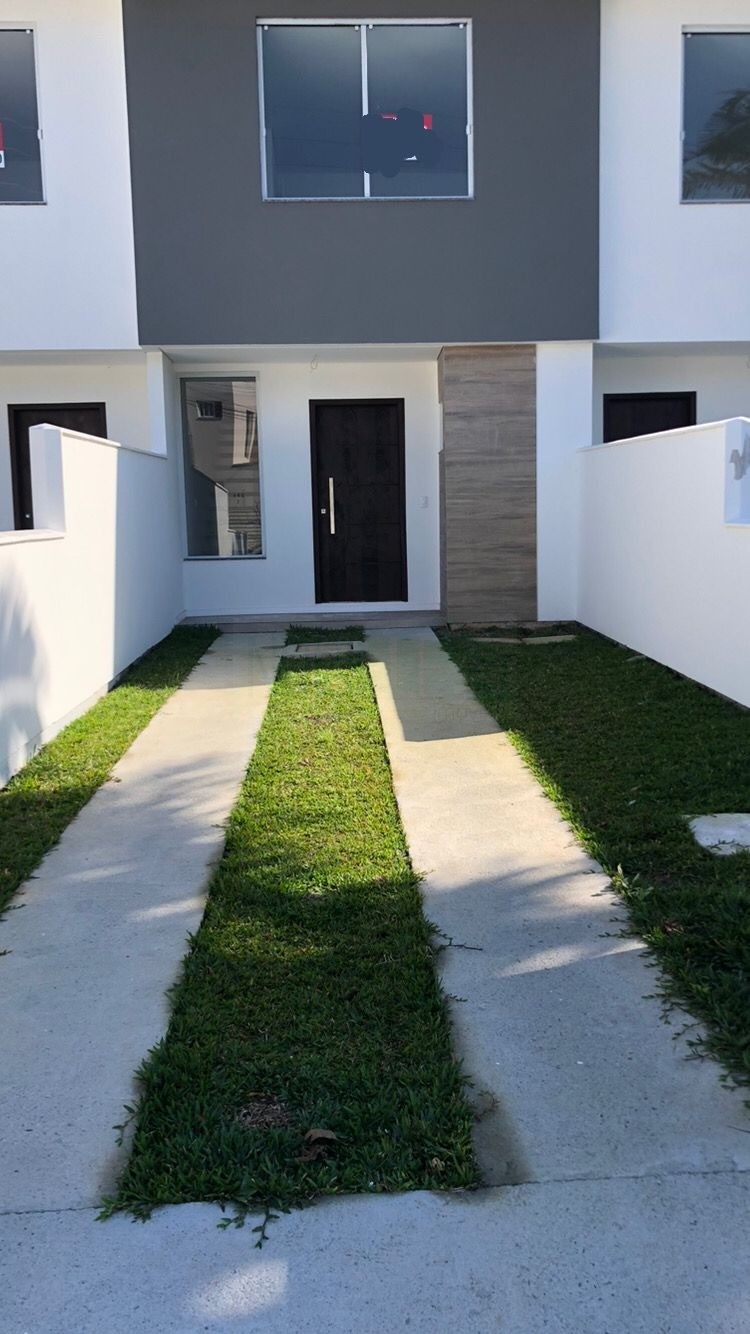 NOBILLE IMÓVEIS VENDE SOBRADO NA CACHOEIRA BOM JESUS