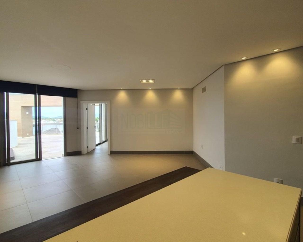 Cobertura semi-mobiliada com 2 dormitórios à venda, 84 m² por R$ 2.780.080 - jurerê internacional - florianópolis/sc