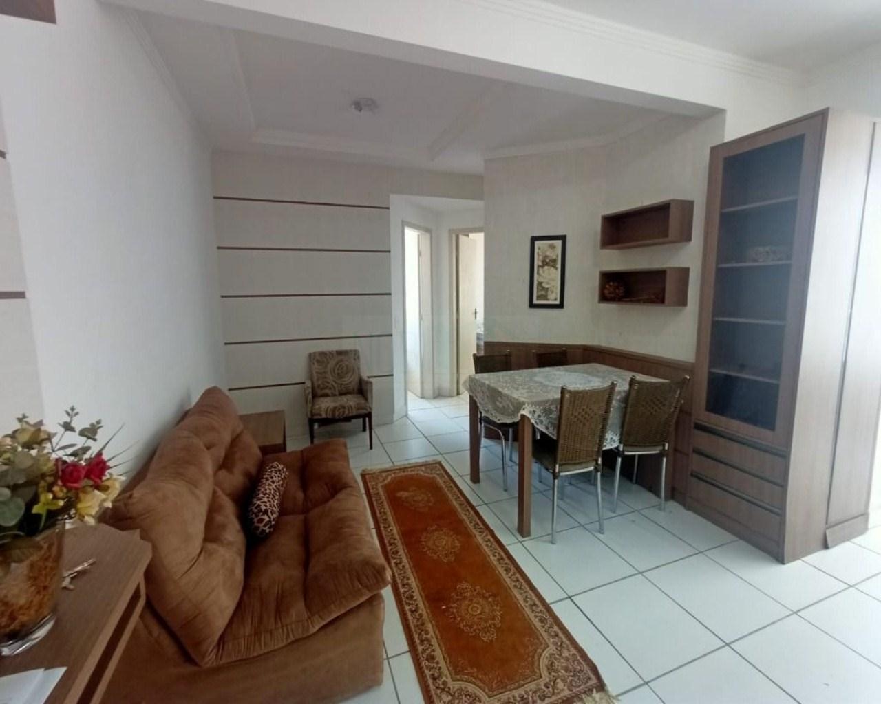 APARTAMENTO 2 DORMITÓRIOS SENDO 1 SUÍTE NA PRAIA DOS INGLESES